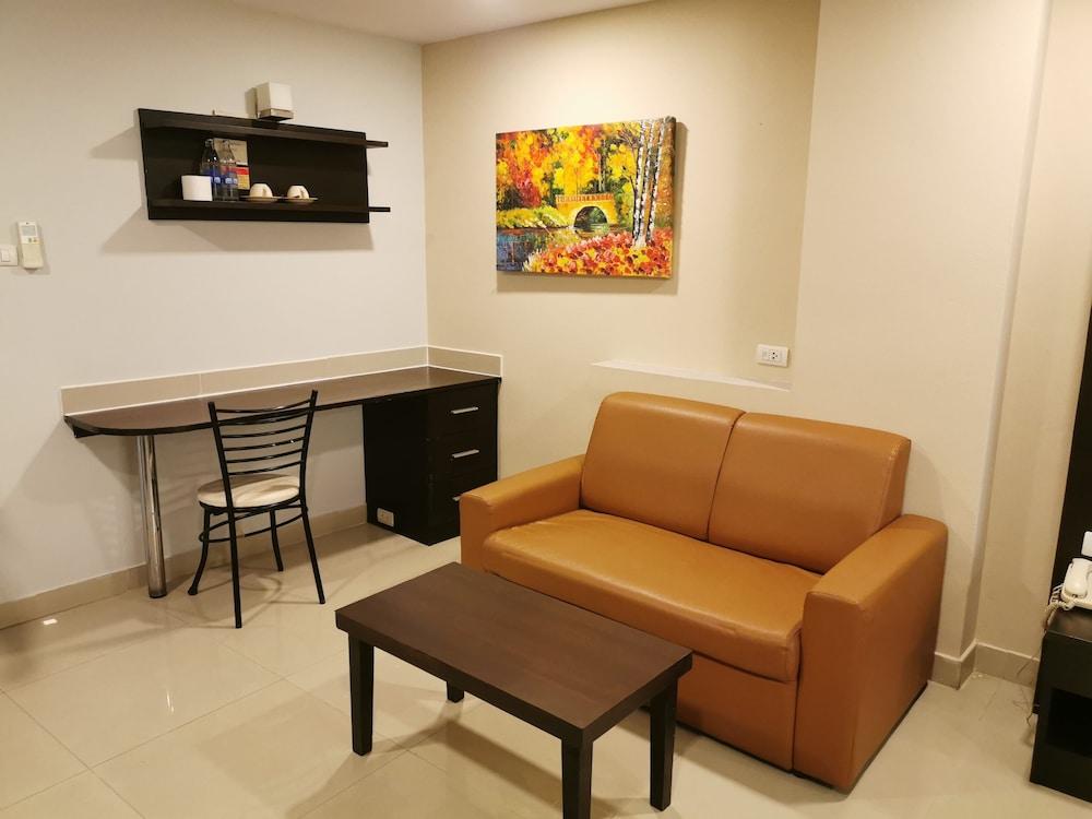Regent Suvarnabhumi Hotel Bangkok Bagian luar foto